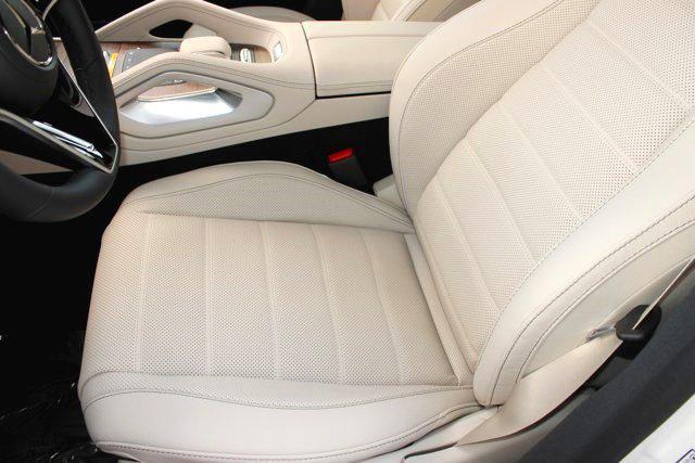 new 2025 Mercedes-Benz GLE 580 car, priced at $108,315