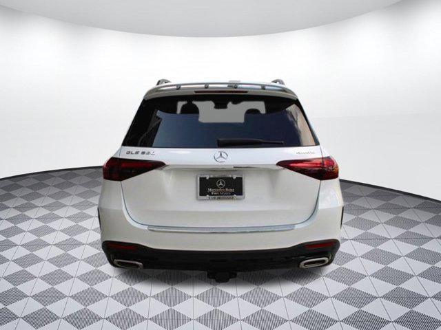 new 2025 Mercedes-Benz GLE 580 car, priced at $108,315