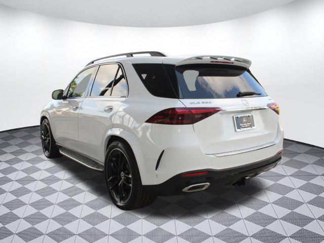 new 2025 Mercedes-Benz GLE 580 car, priced at $108,315