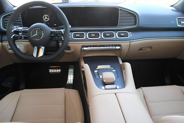 new 2025 Mercedes-Benz GLS 580 car, priced at $134,860