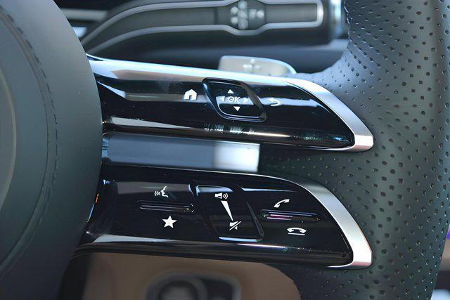 new 2025 Mercedes-Benz GLS 580 car, priced at $134,860