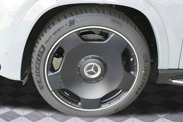 new 2025 Mercedes-Benz AMG GLS 63 car, priced at $179,315