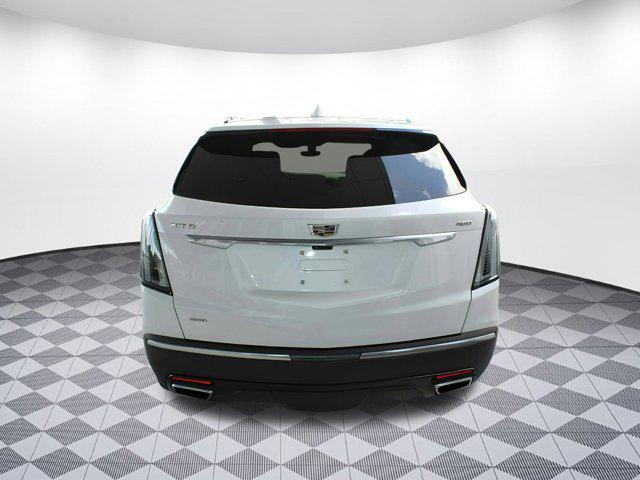 used 2022 Cadillac XT5 car, priced at $34,999