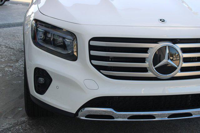 new 2026 Mercedes-Benz GLB 250 car, priced at $50,140