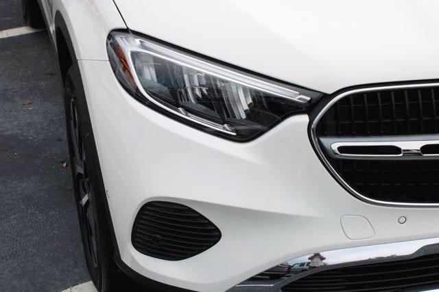 new 2025 Mercedes-Benz GLC 350e car, priced at $68,640