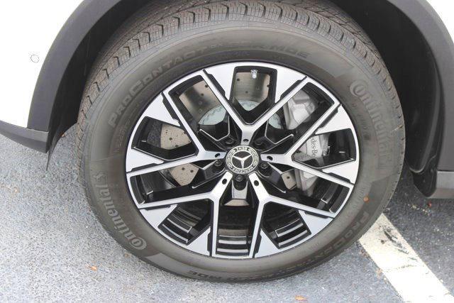 new 2025 Mercedes-Benz GLC 350e car, priced at $68,640