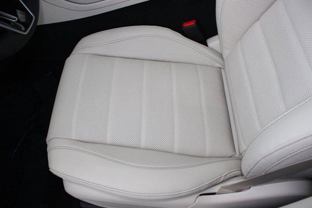 new 2026 Mercedes-Benz GLE 450 car, priced at $88,485