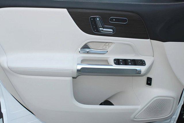 used 2025 Mercedes-Benz GLB 250 car, priced at $49,580