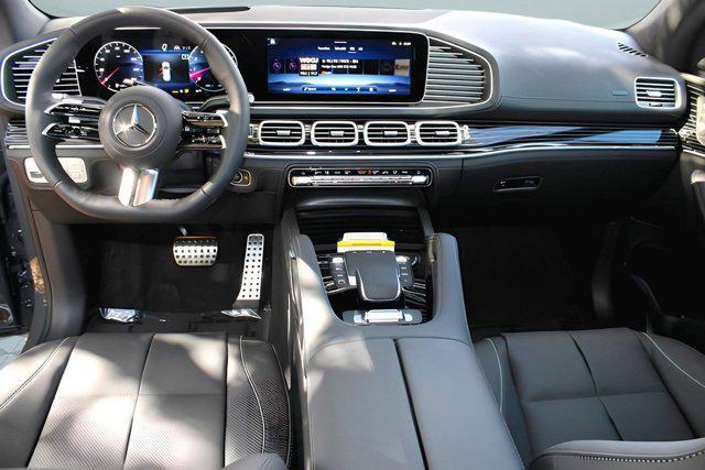 new 2025 Mercedes-Benz GLS 580 car, priced at $139,370