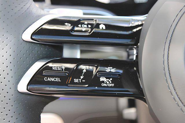 new 2025 Mercedes-Benz GLS 580 car, priced at $139,370