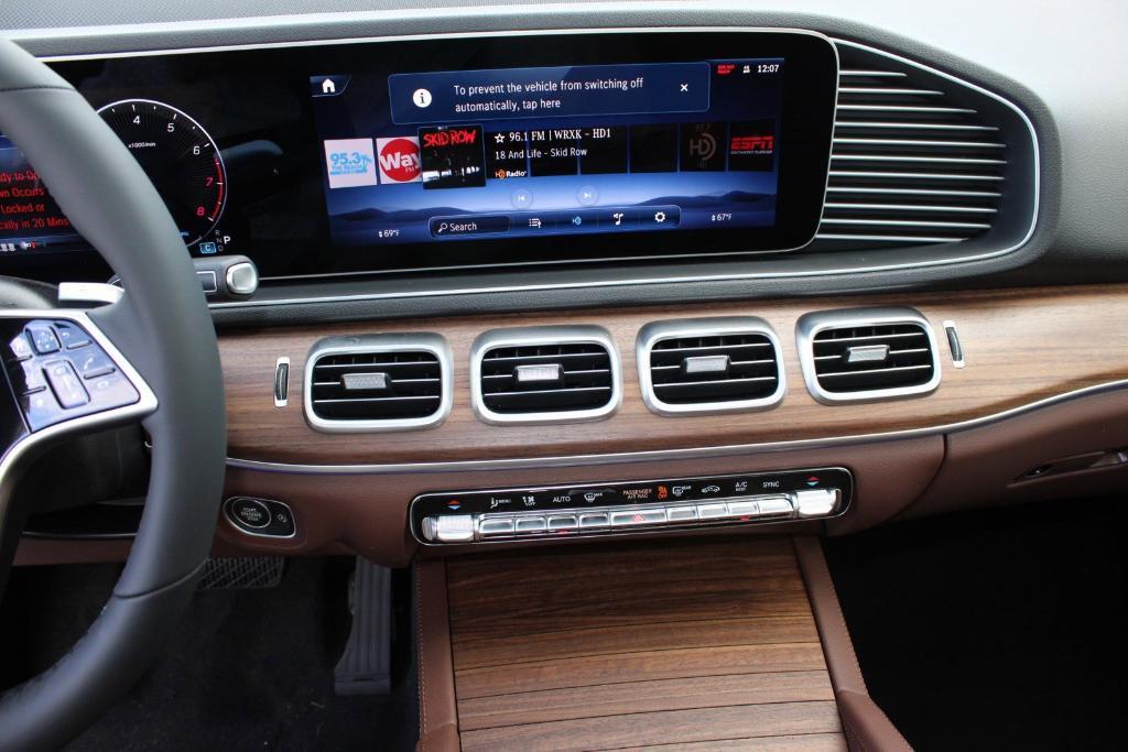 used 2024 Mercedes-Benz GLE 350 car, priced at $65,010