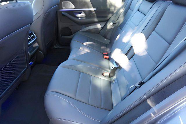 new 2025 Mercedes-Benz GLE 350 car, priced at $68,135