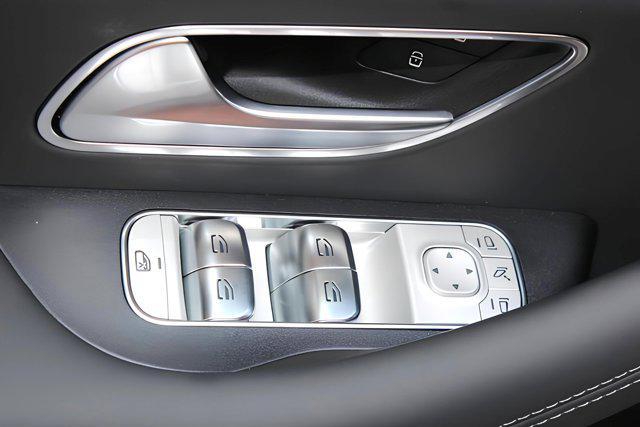 new 2025 Mercedes-Benz AMG GLE 53 car, priced at $113,460