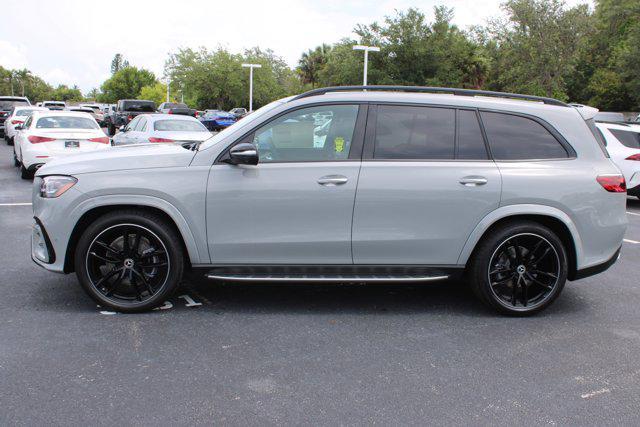 new 2025 Mercedes-Benz GLS 450 car, priced at $114,060