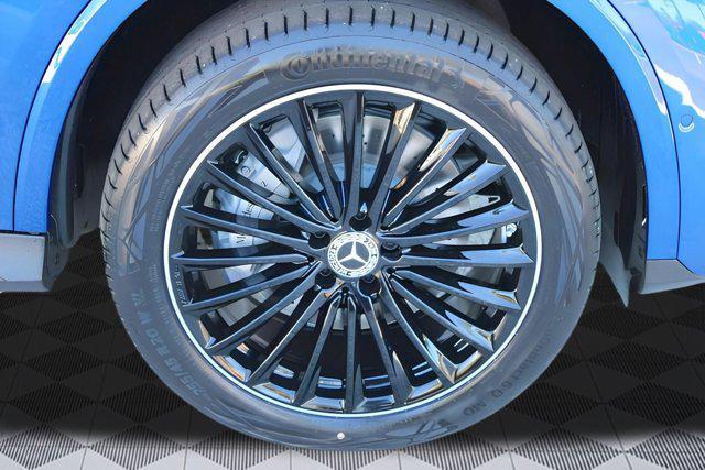 new 2025 Mercedes-Benz GLC 300 car, priced at $71,555