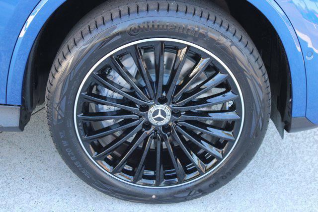 new 2025 Mercedes-Benz GLC 300 car, priced at $71,555