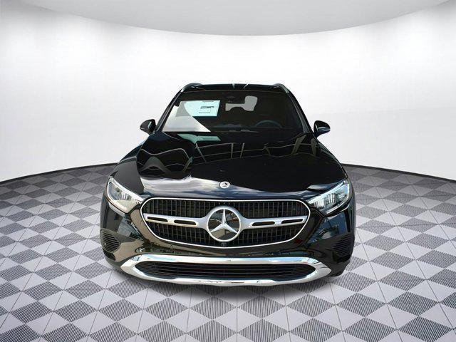 new 2025 Mercedes-Benz GLC 300 car, priced at $56,585