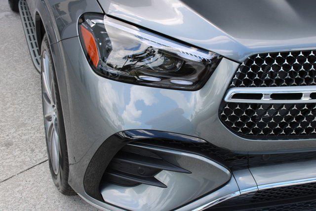 new 2025 Mercedes-Benz GLE 450 car, priced at $92,060