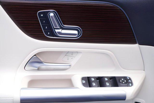 used 2025 Mercedes-Benz GLA 250 car, priced at $48,780