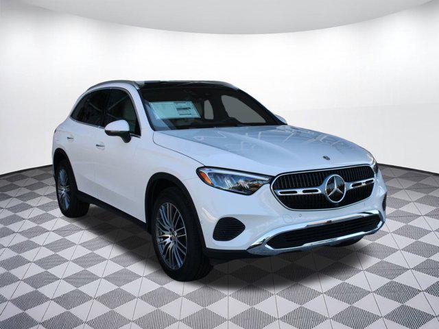 new 2026 Mercedes-Benz GLC 300 car, priced at $60,250