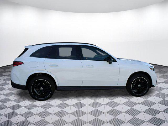 new 2025 Mercedes-Benz GLC 300 car, priced at $60,075