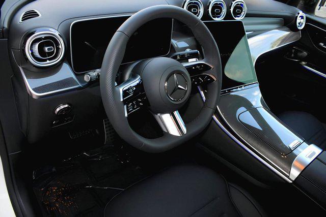 new 2025 Mercedes-Benz GLC 300 car, priced at $60,075