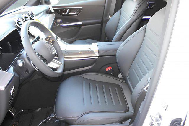 new 2025 Mercedes-Benz GLC 300 car, priced at $60,075
