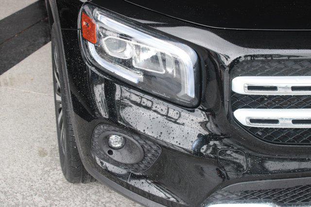 used 2021 Mercedes-Benz GLB 250 car, priced at $25,999