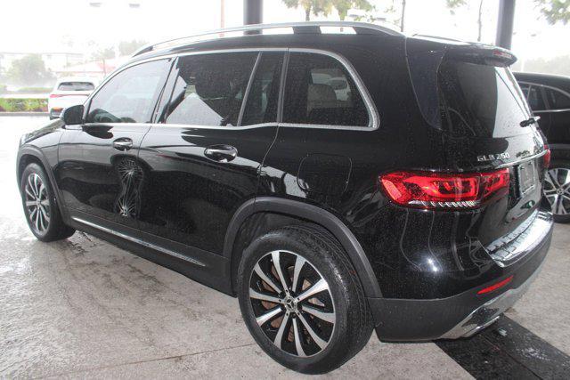 used 2021 Mercedes-Benz GLB 250 car, priced at $25,999