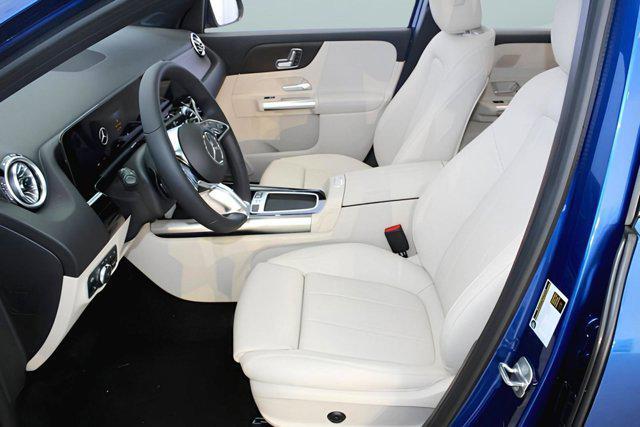 new 2025 Mercedes-Benz GLA 250 car, priced at $48,395
