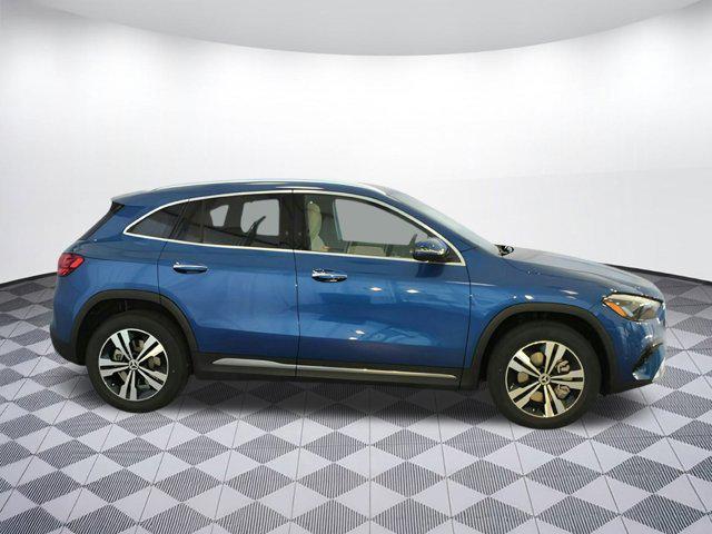 new 2025 Mercedes-Benz GLA 250 car, priced at $48,395