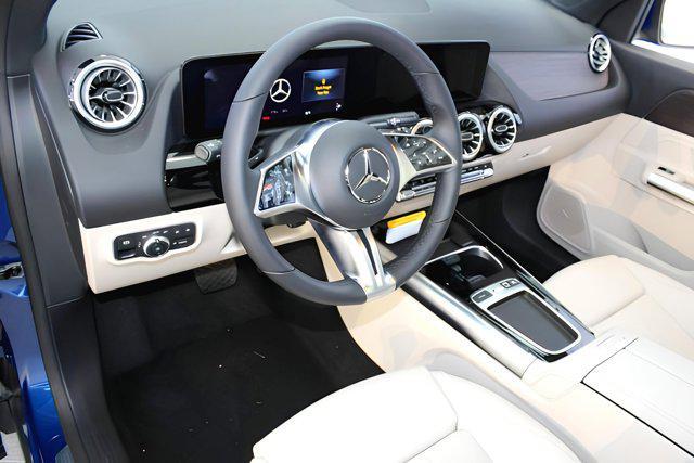new 2025 Mercedes-Benz GLA 250 car, priced at $48,395