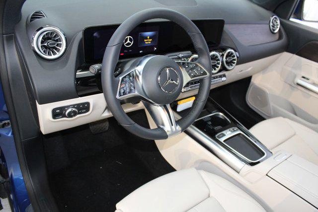 new 2025 Mercedes-Benz GLA 250 car, priced at $48,395