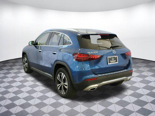 new 2025 Mercedes-Benz GLA 250 car, priced at $48,395