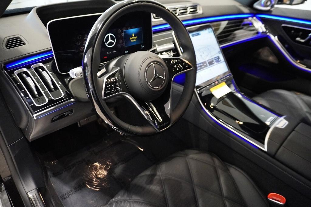 new 2024 Mercedes-Benz Maybach S 580 car, priced at $254,250