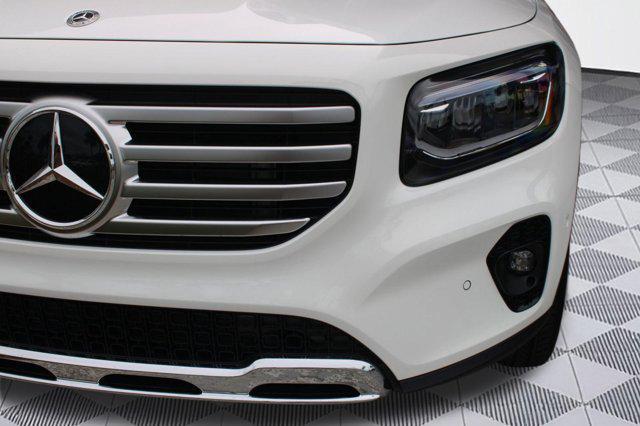new 2026 Mercedes-Benz GLB 250 car, priced at $49,990