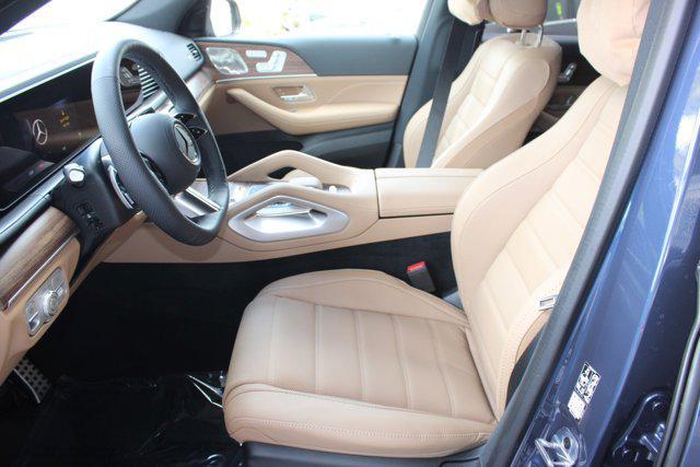 new 2025 Mercedes-Benz GLS 450 car, priced at $105,300