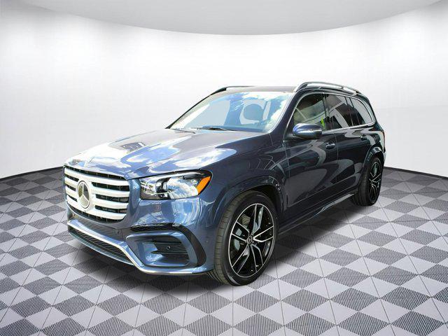 new 2025 Mercedes-Benz GLS 450 car, priced at $105,300
