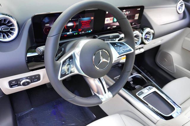 used 2025 Mercedes-Benz GLA 250 car, priced at $48,695