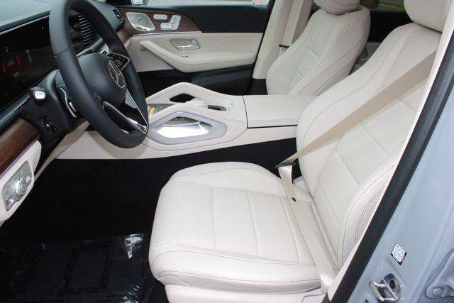 used 2025 Mercedes-Benz GLE 350 car, priced at $65,999