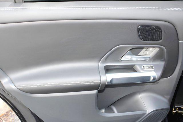 new 2025 Mercedes-Benz GLB 250 car, priced at $48,645