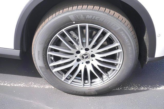 used 2025 Mercedes-Benz GLC 300 car, priced at $52,885
