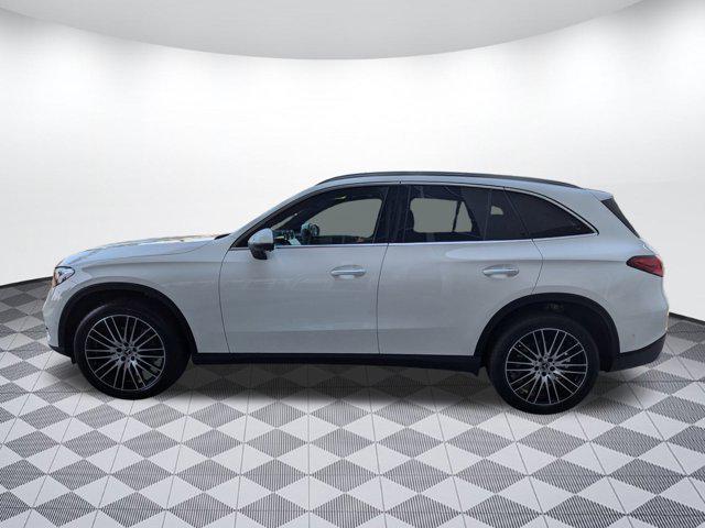 new 2025 Mercedes-Benz GLC 300 car, priced at $59,045