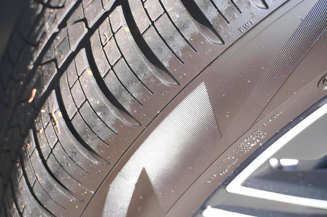 used 2025 Mercedes-Benz GLE 350 car, priced at $70,765