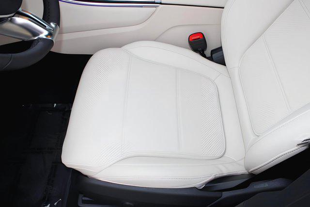 new 2025 Mercedes-Benz GLC 300 car, priced at $59,045