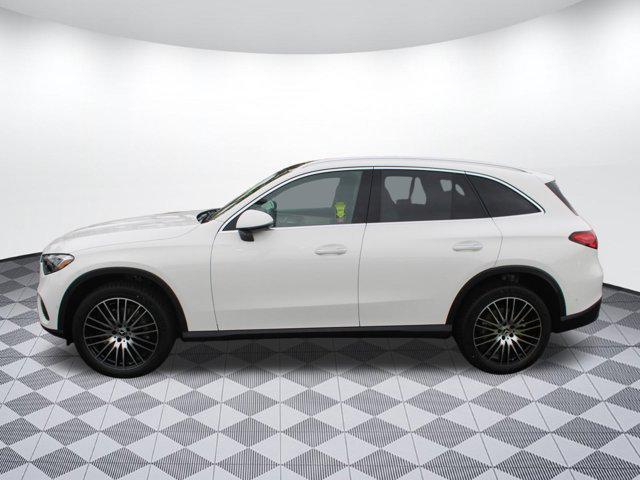 new 2025 Mercedes-Benz GLC 300 car, priced at $59,045