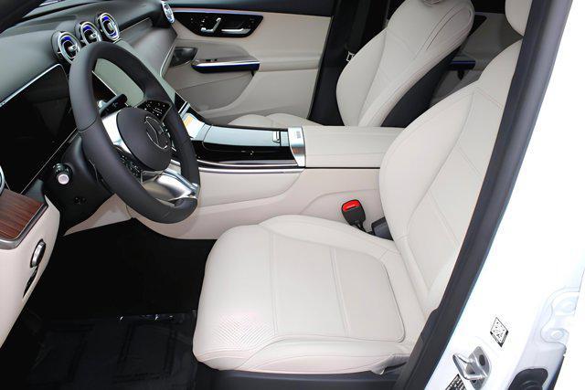new 2025 Mercedes-Benz GLC 300 car, priced at $59,045