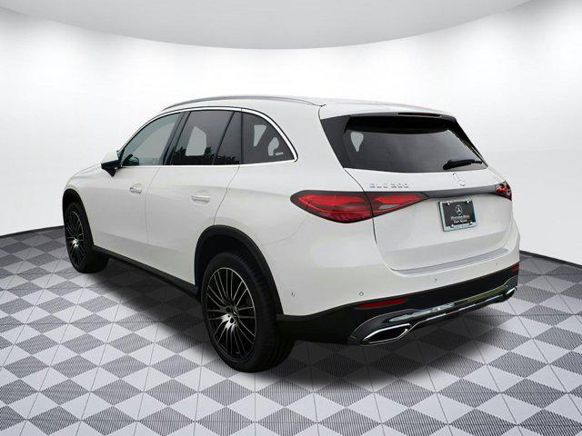 new 2025 Mercedes-Benz GLC 300 car, priced at $59,045