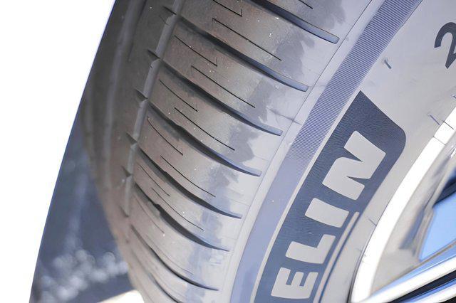 new 2025 Mercedes-Benz AMG GLE 53 car, priced at $93,995