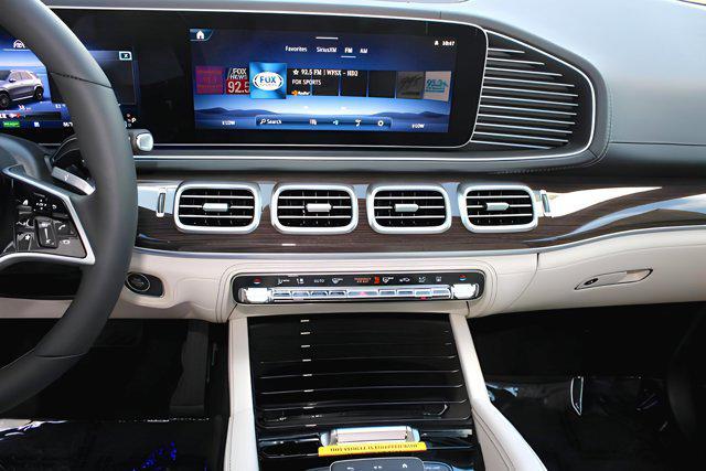 new 2025 Mercedes-Benz GLE 450e car, priced at $89,255
